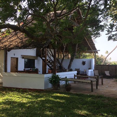Villa Matalai Tanga Exterior photo